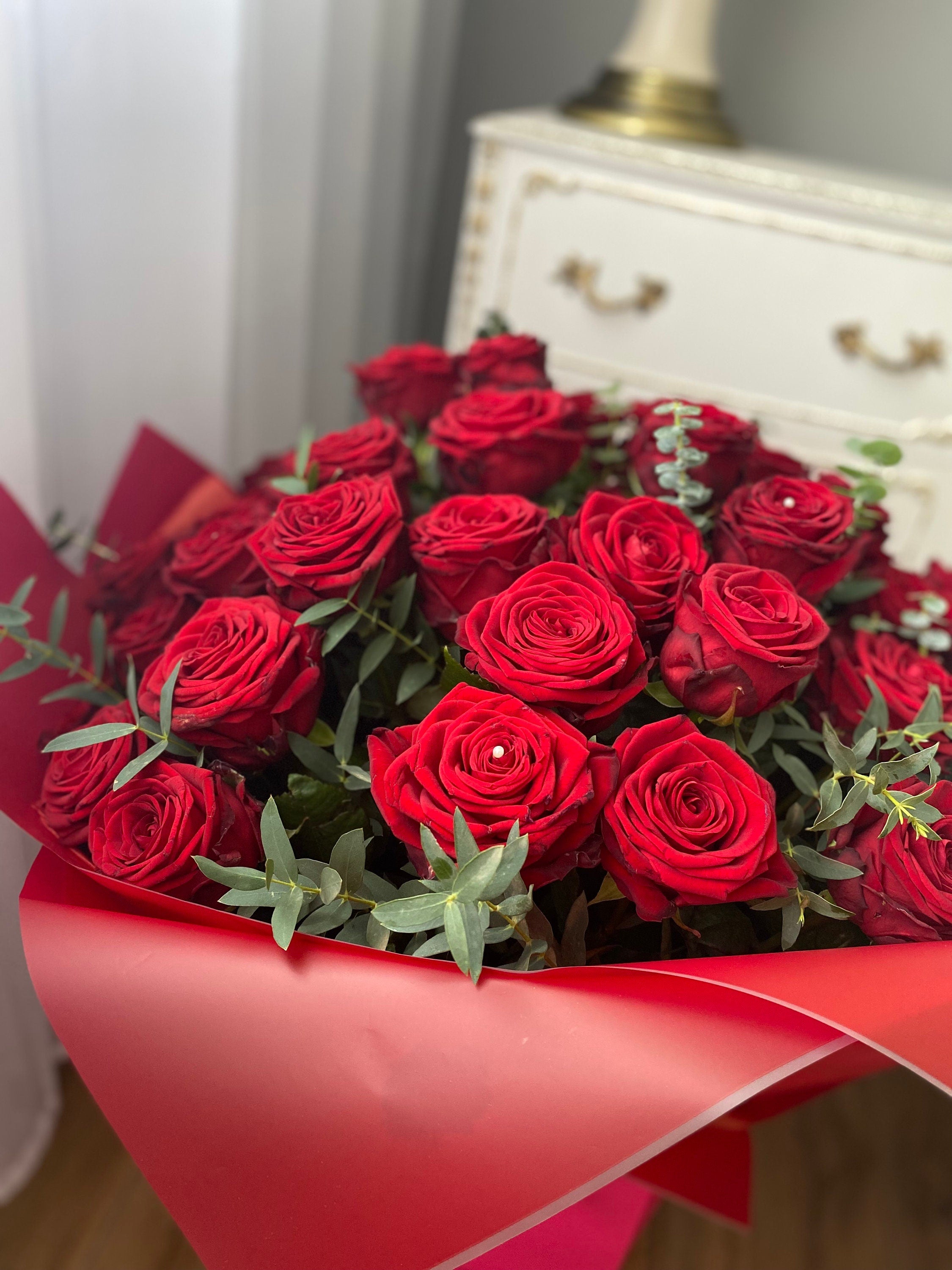 50 red roses bouquet hand-tied fresh flowers UK delivery