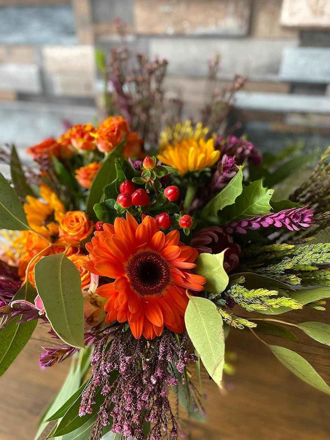 Luxury Flowers Bouquet - Premium Gift for Special Occasions - Freshness Flowers