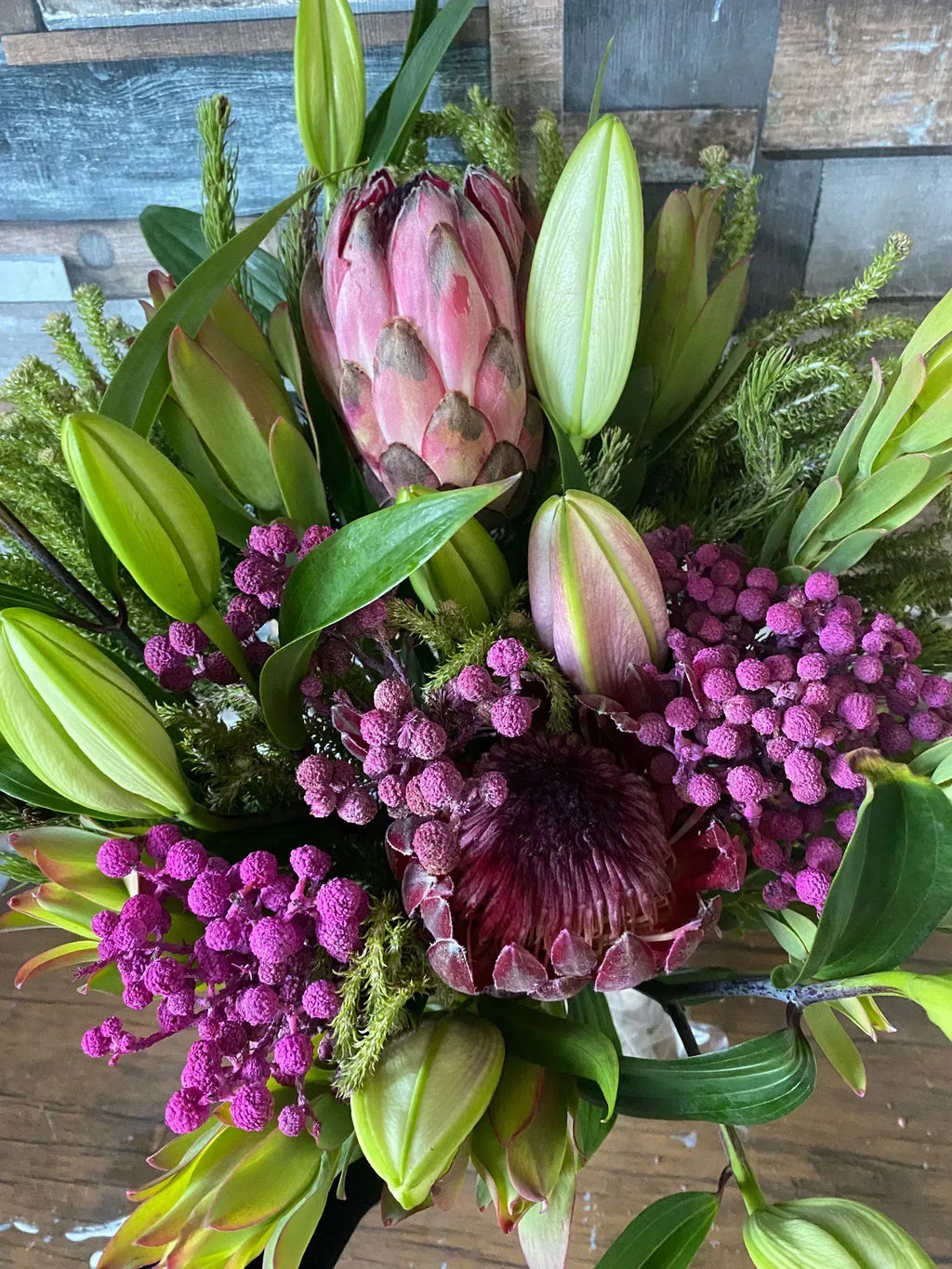 Grand Luxury Purple Bouquet - Stunning Luxury Flower Bouquet - Freshness Flowers