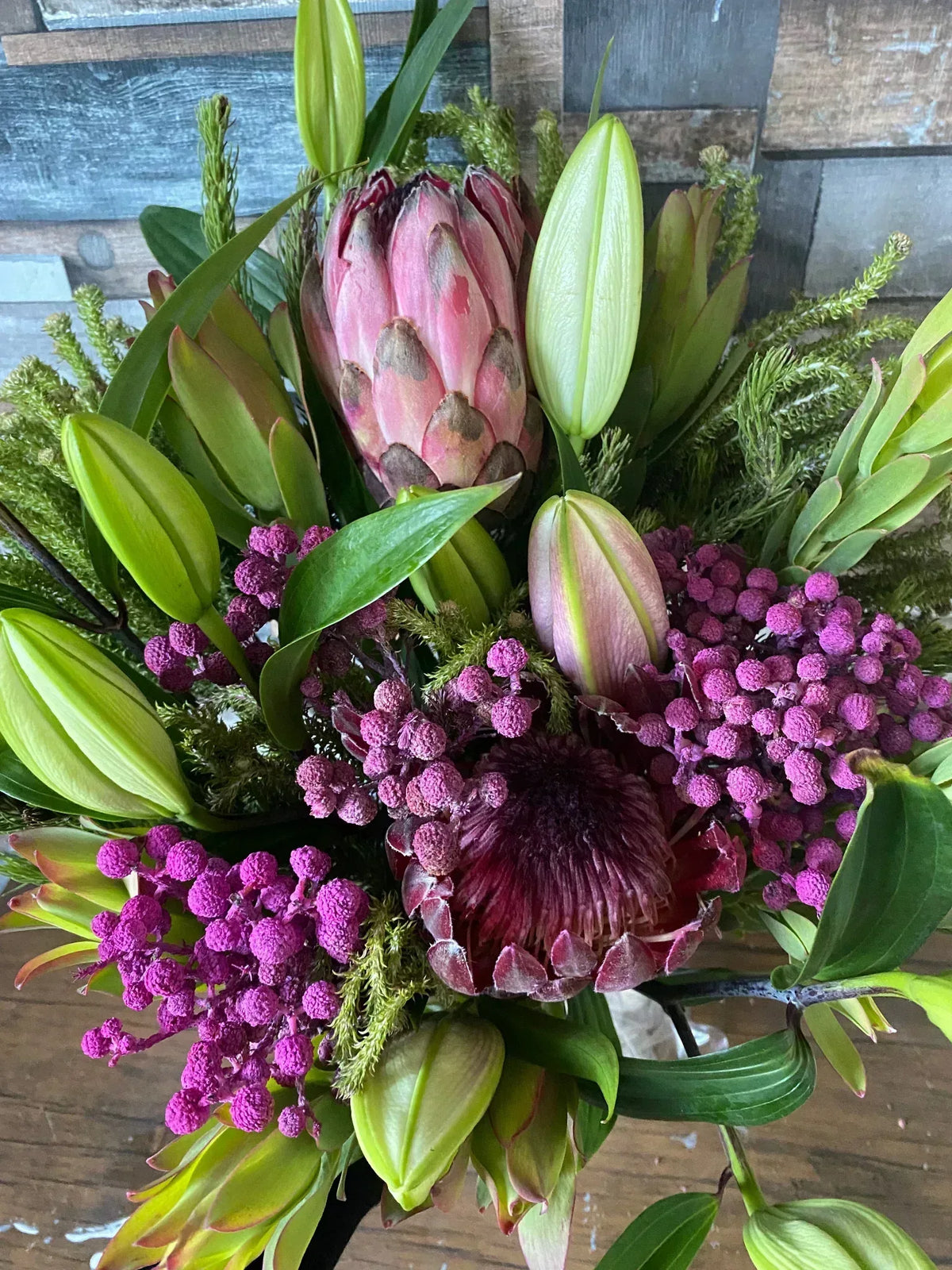 Grand Luxury Purple Bouquet - Stunning Luxury Flower Bouquet - Freshness Flowers