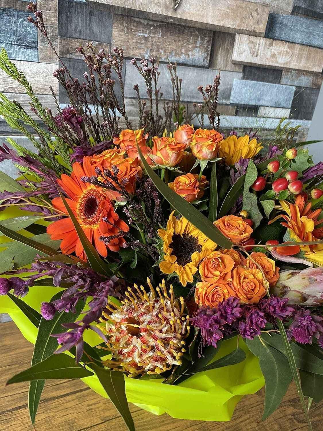 Luxury Flowers Bouquet - Premium Gift for Special Occasions - Freshness Flowers